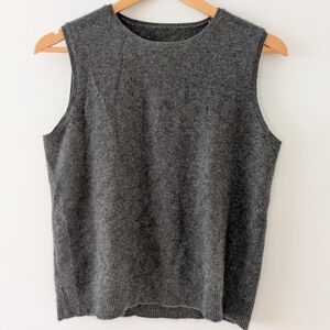 Soft Cashmere Gray Knit Sweater S